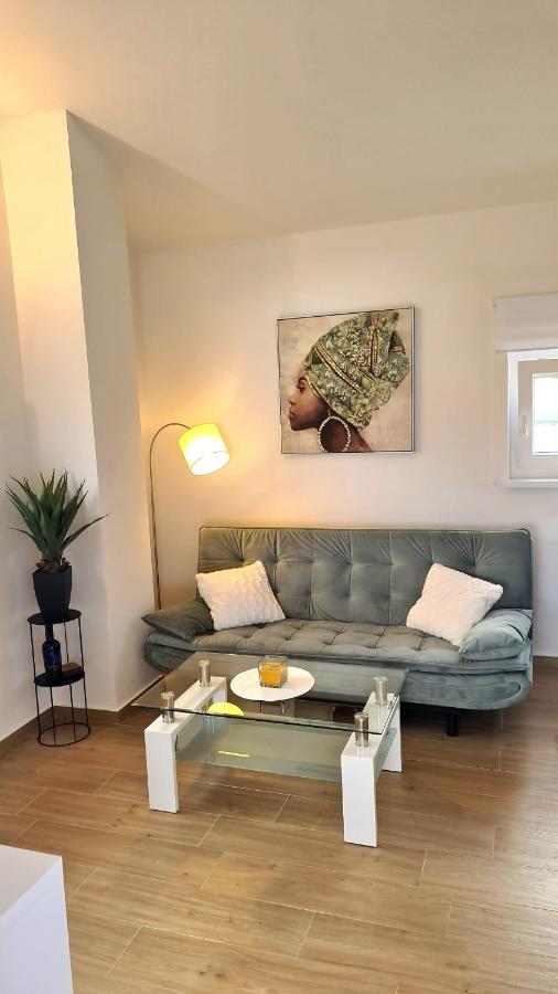 Family Oasis Apartment Zukve Врси Екстер'єр фото