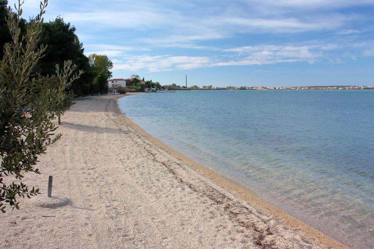 Family Oasis Apartment Zukve Врси Екстер'єр фото